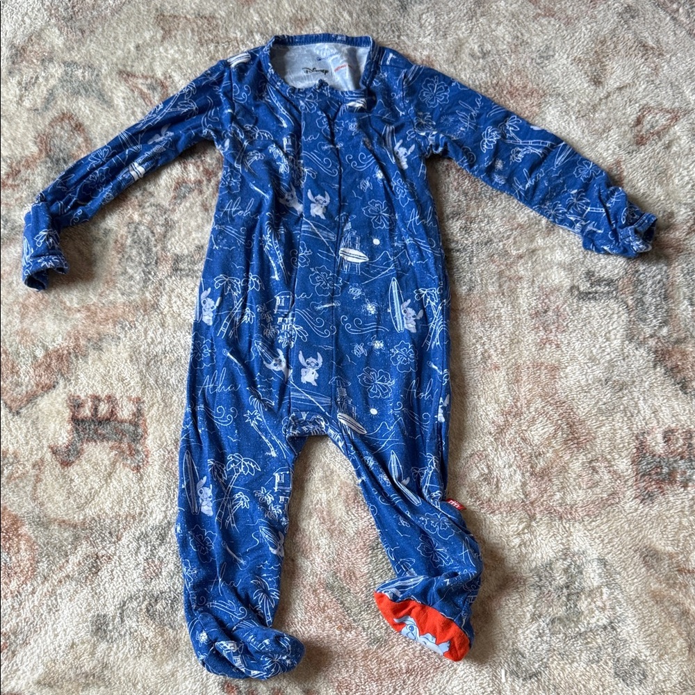 Magnetic Me Pjs lilo & stitch